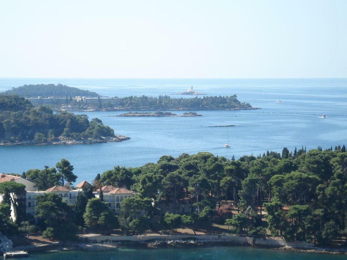 Apartman Garma Rovinj Bagian luar foto
